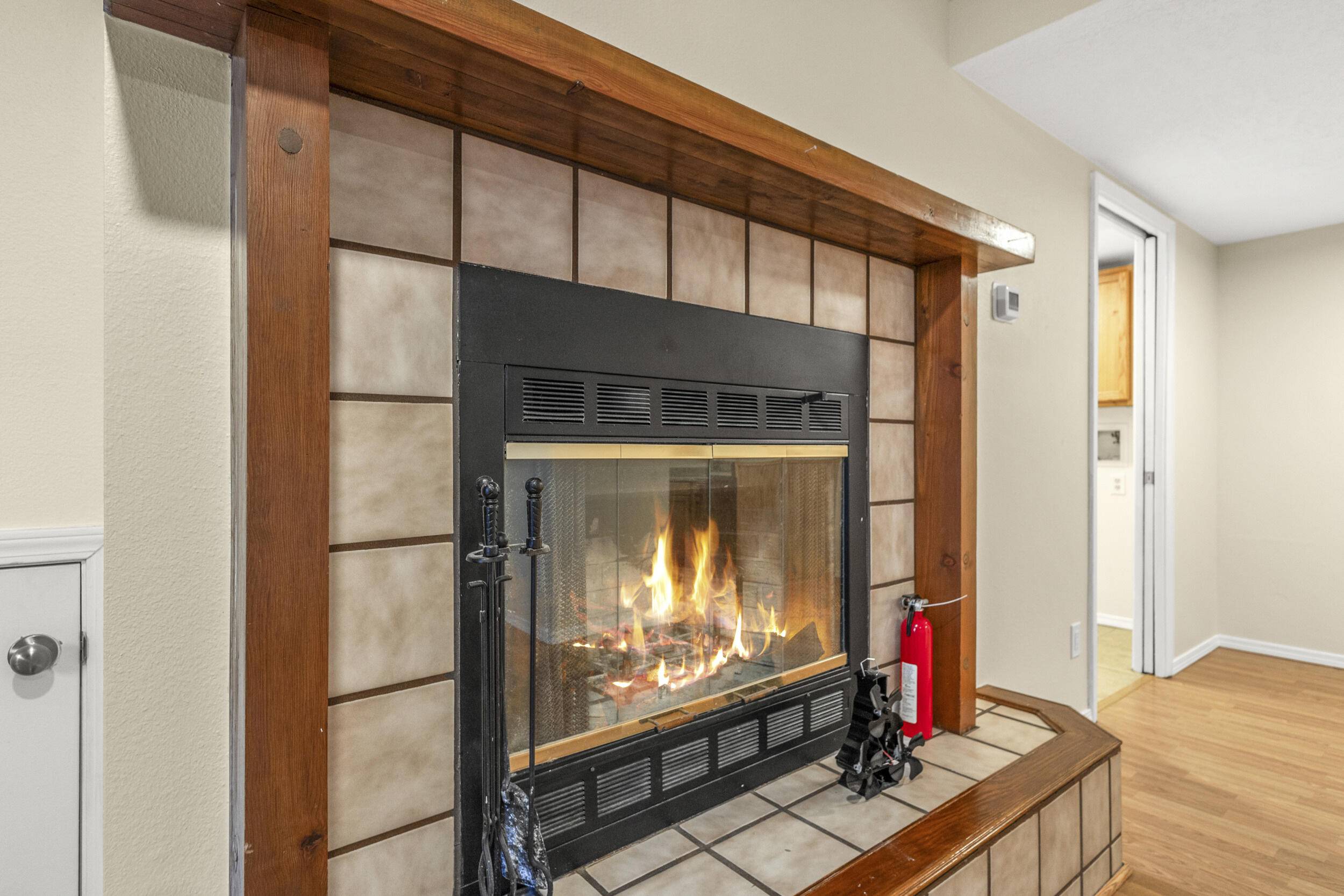 Albuquerque, NM 87111,5801 LOWELL ST NE #22B