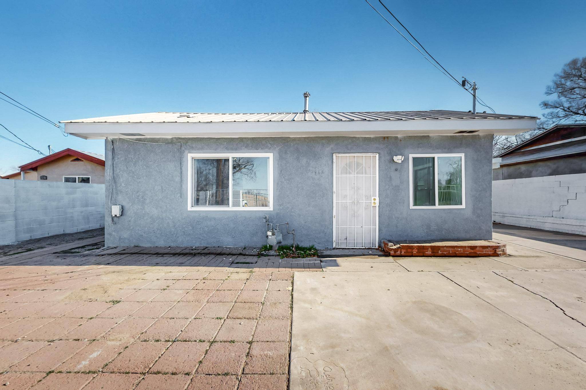 Albuquerque, NM 87105,2234 PERRY RD SW