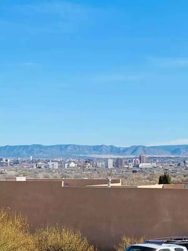 Albuquerque, NM 87120,1633 Cliffside DR NW