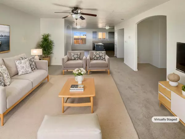 Los Lunas, NM 87031,8 TOME VISTA DR