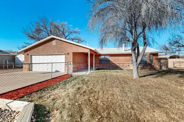 Bosque Farms, NM 87068,1235 PEARL CT