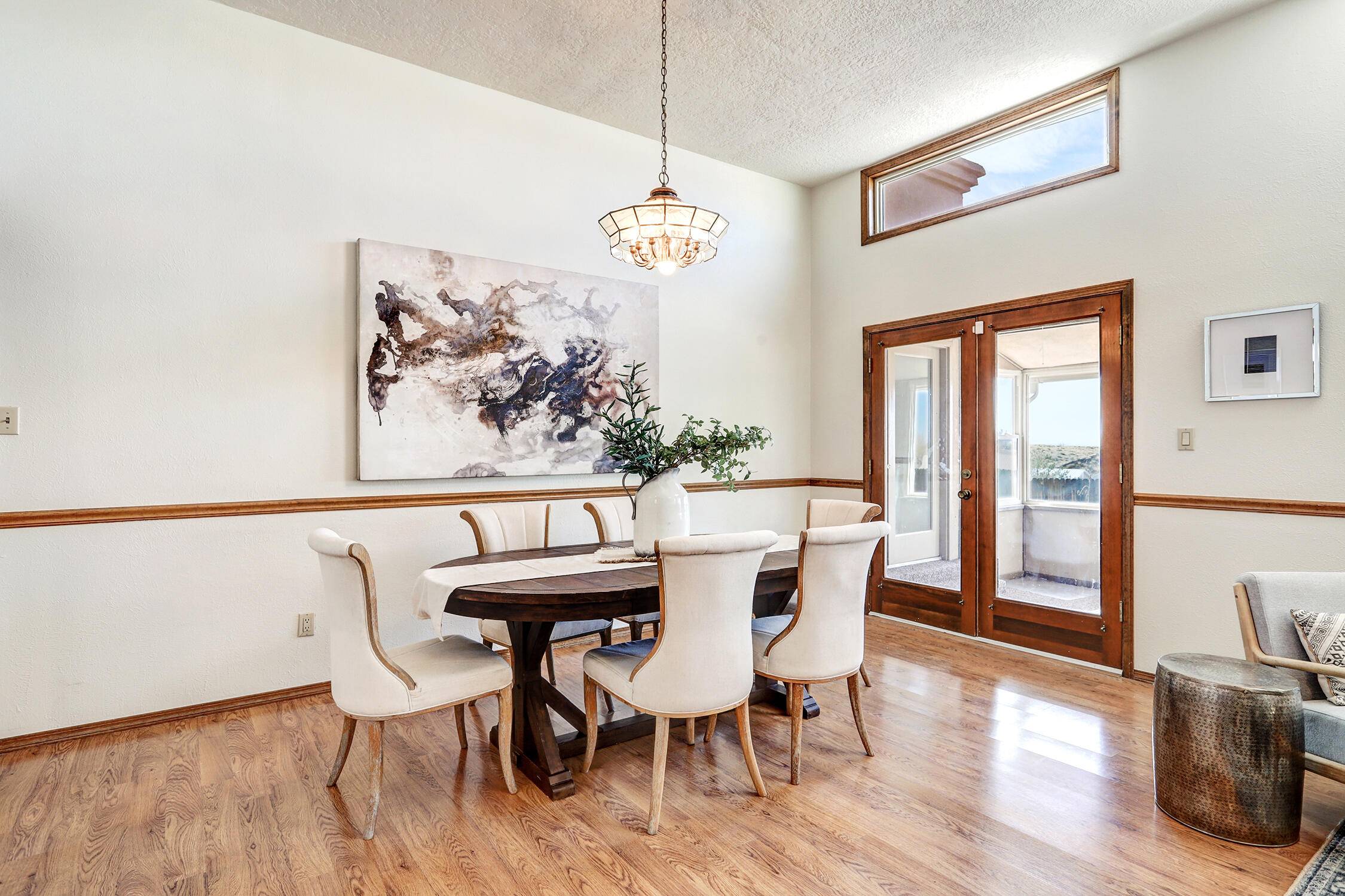 Albuquerque, NM 87123,515 NAVARRA WAY SE
