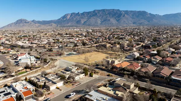 Albuquerque, NM 87109,9552 BENT RD NE
