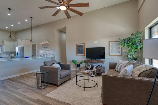 Moriarty, NM 87035,6 Lobo DR