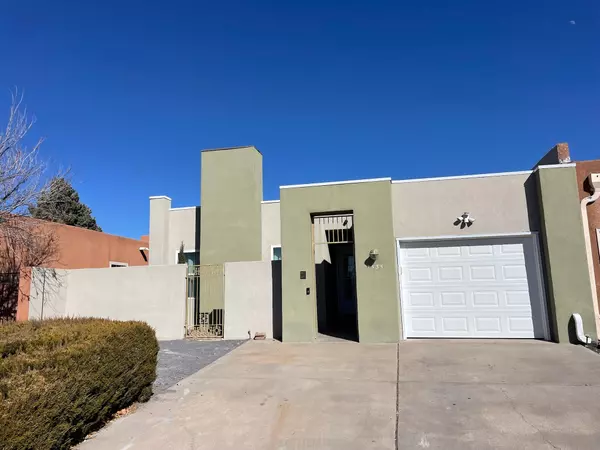 Albuquerque, NM 87109,7535 QUEMADO CT NE