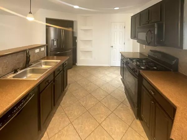 Albuquerque, NM 87114,6231 Tulipan RD NW
