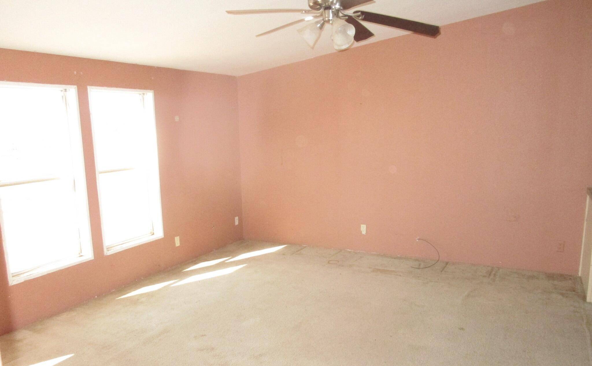 Los Lunas, NM 87031,4 MESITA LN