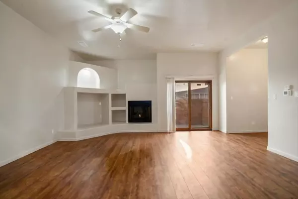 4908 SUN COVE RD NE, Albuquerque, NM 87110