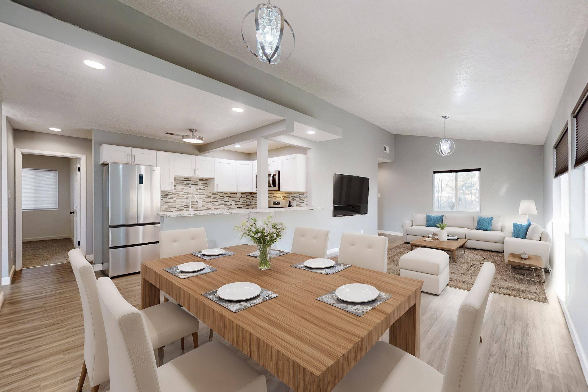 Albuquerque, NM 87105,125 SUNSET PL SW
