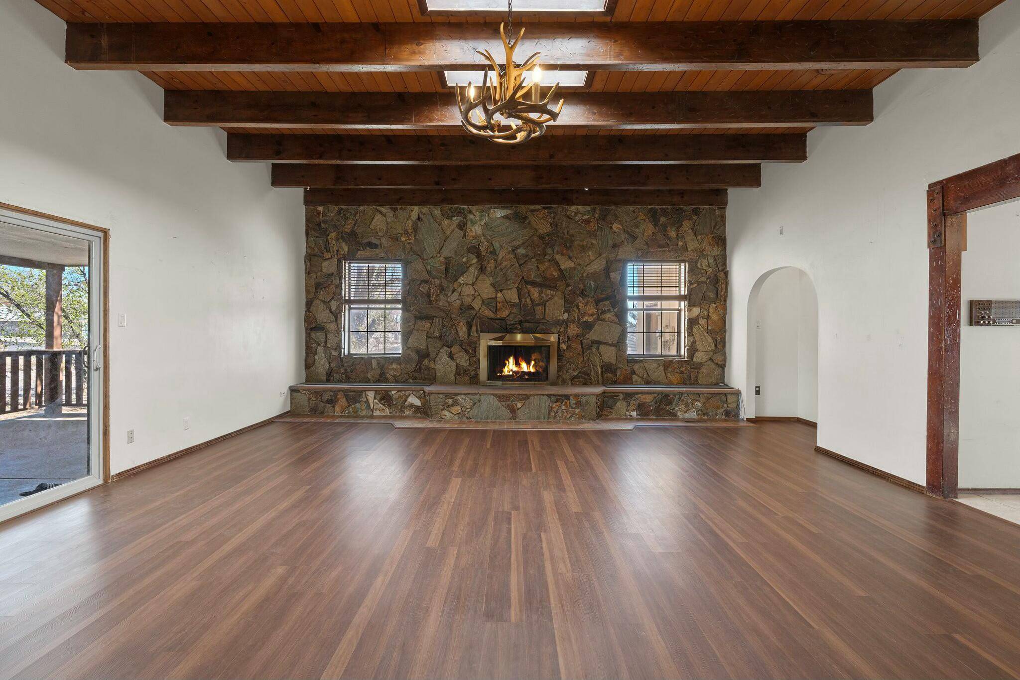 3213 MAY CIR SE, Rio Rancho, NM 87124