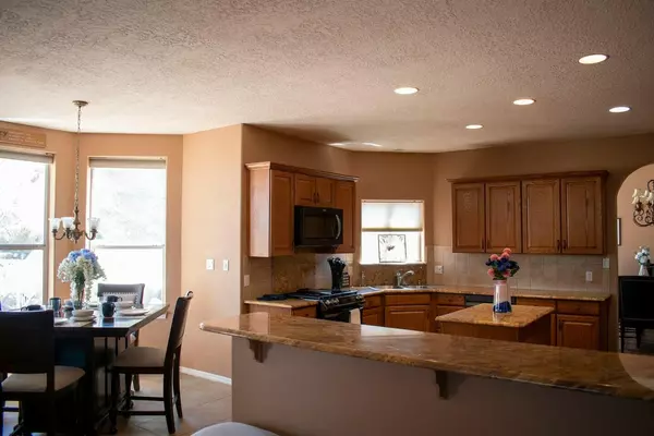 Albuquerque, NM 87111,12041 CARIBOU AVE NE