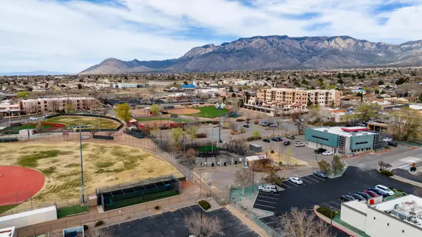 Albuquerque, NM 87111,4565 Juan Tabo BLVD NE