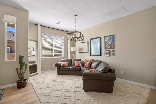 Los Lunas, NM 87031,4261 PALO VERDE CT