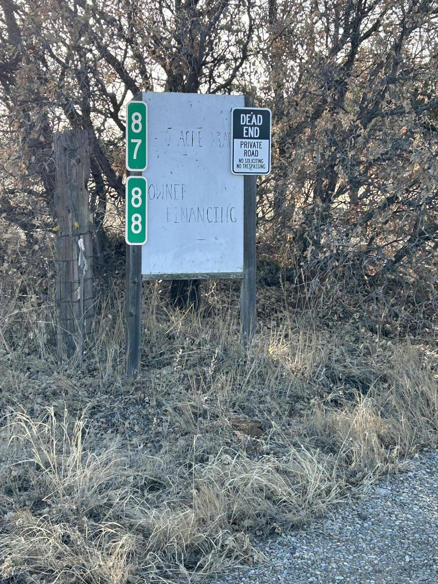 Tijeras, NM 87059,20 HOLIDAY DR