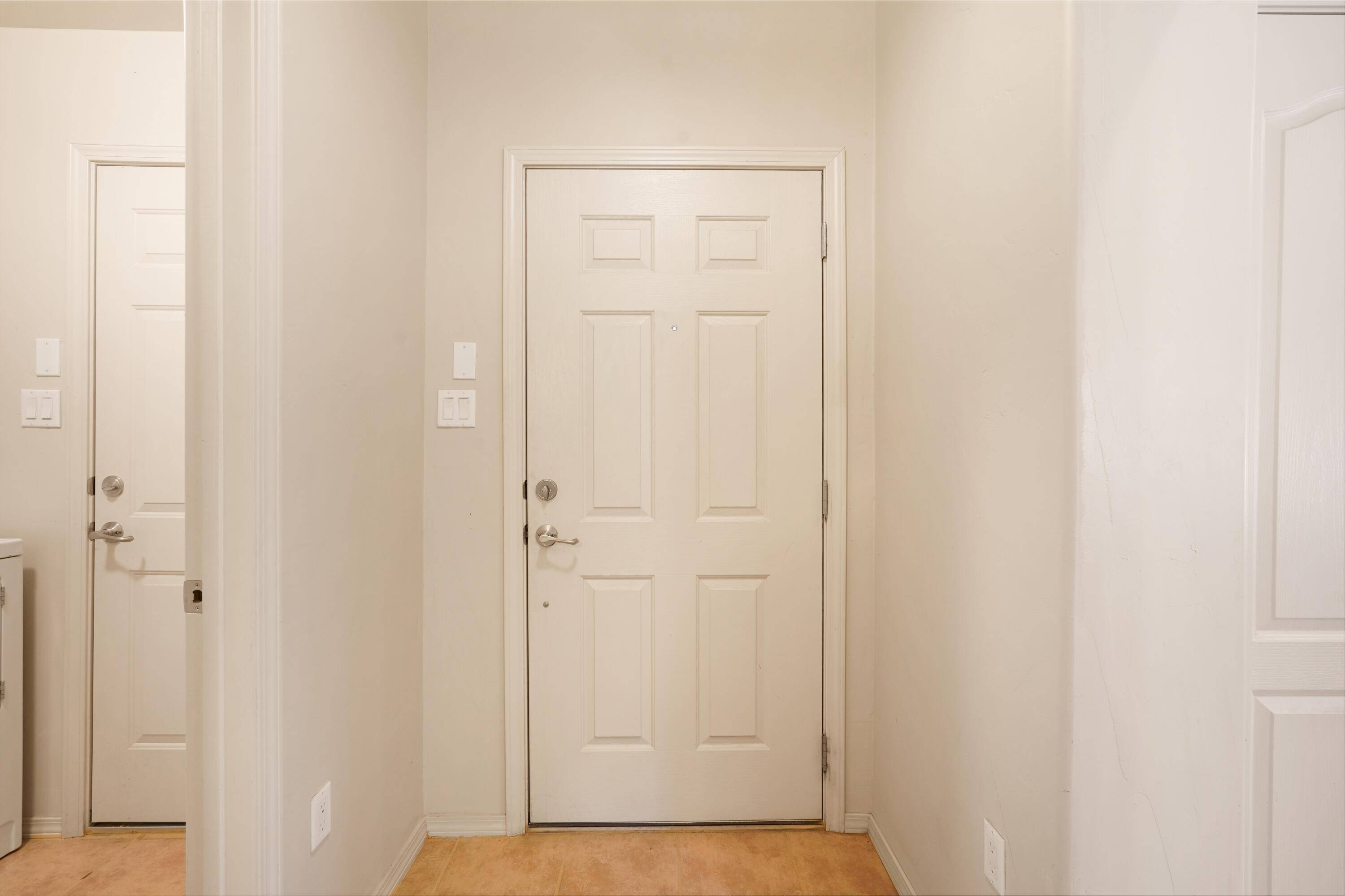 Los Lunas, NM 87031,700 PRIMROSE AVE SW