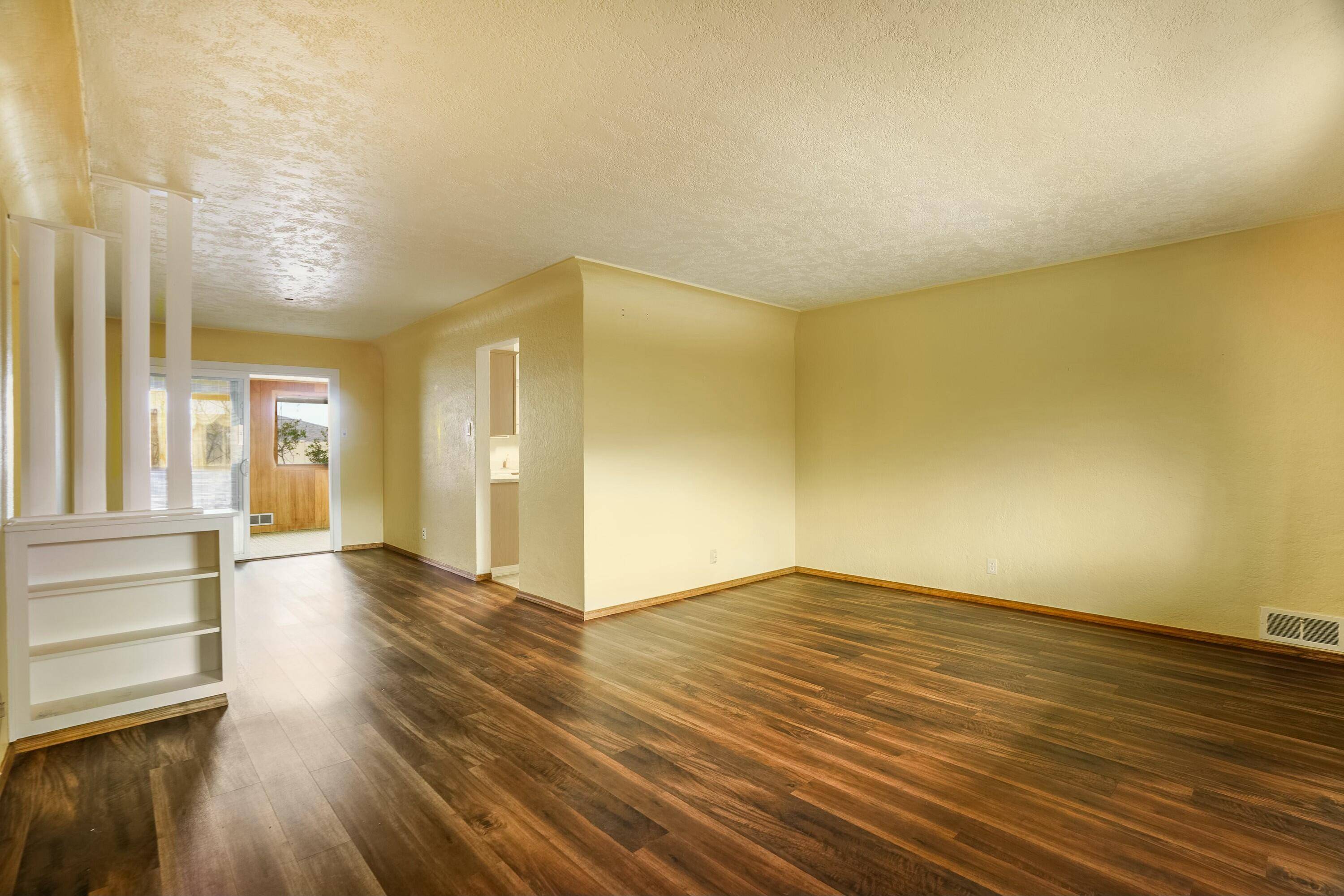 Albuquerque, NM 87112,1801 JUNE ST NE