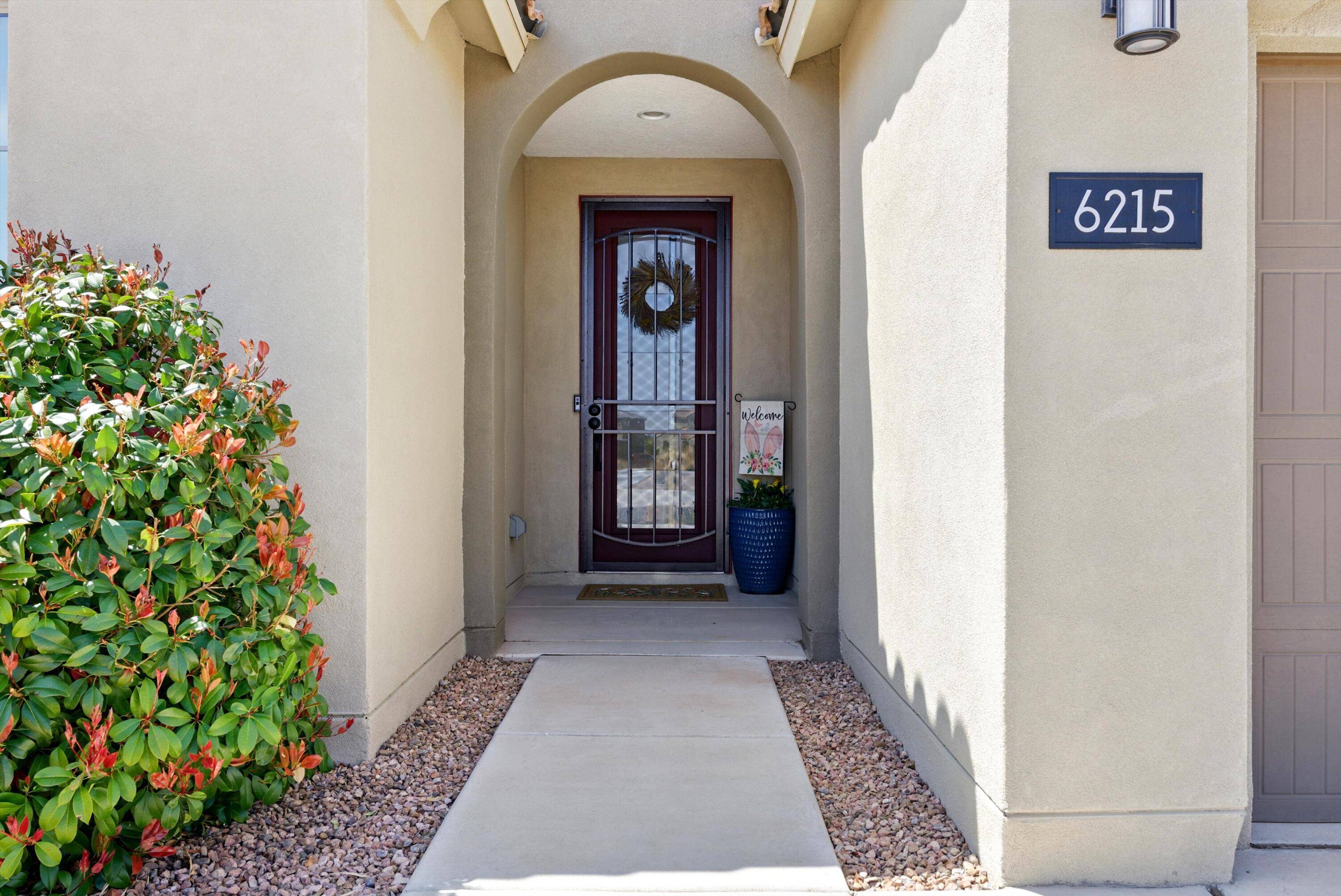 Rio Rancho, NM 87144,6215 BRYCE CANYON LN NE