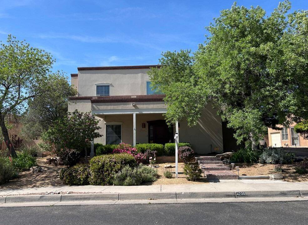Albuquerque, NM 87110,4209 VIA DE LUNA NE