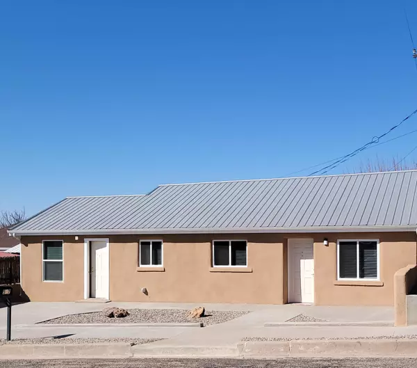 Santa Rosa, NM 88435,537 PECOS AVE