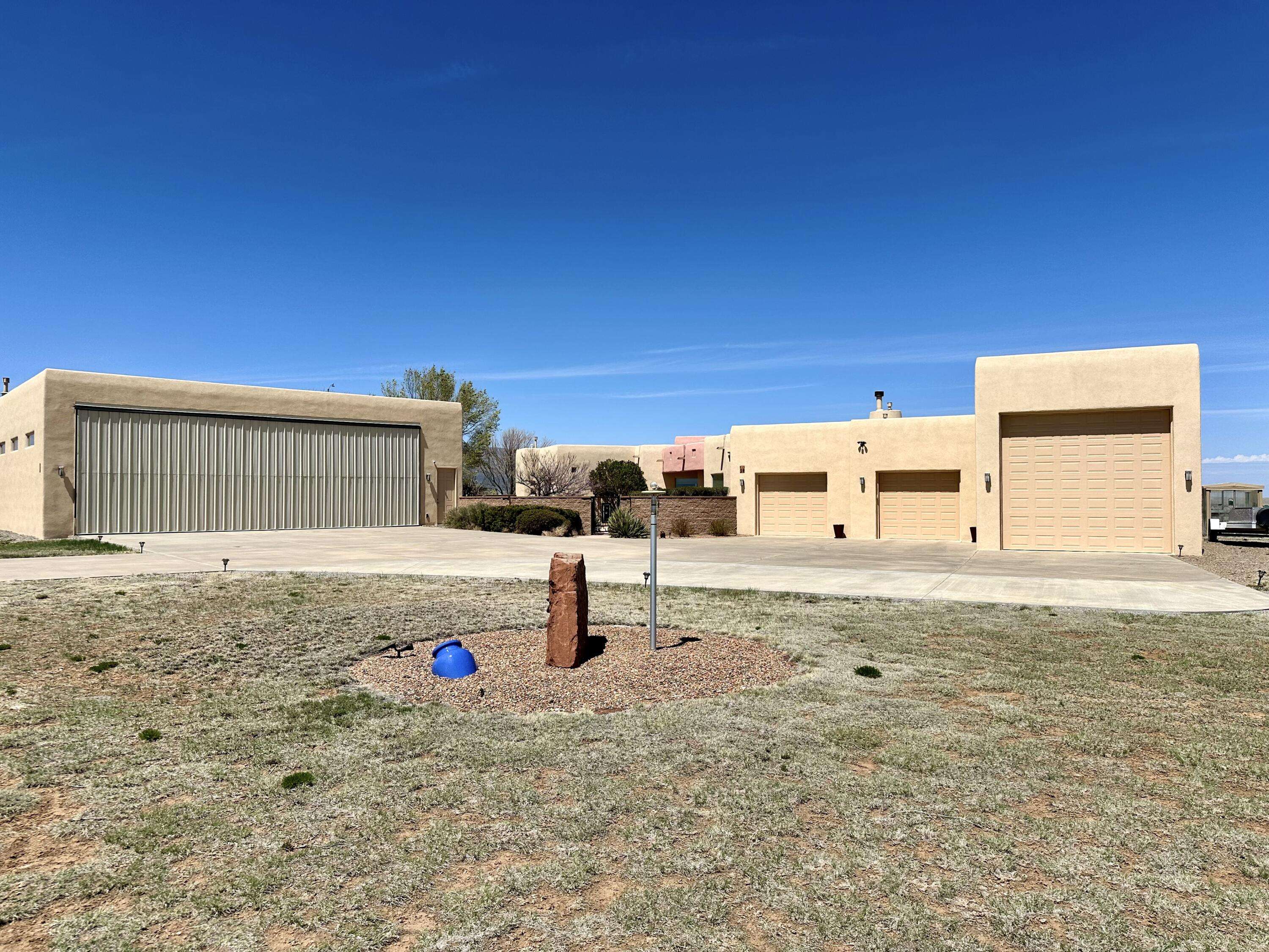 Edgewood, NM 87015,39 Blanco DR
