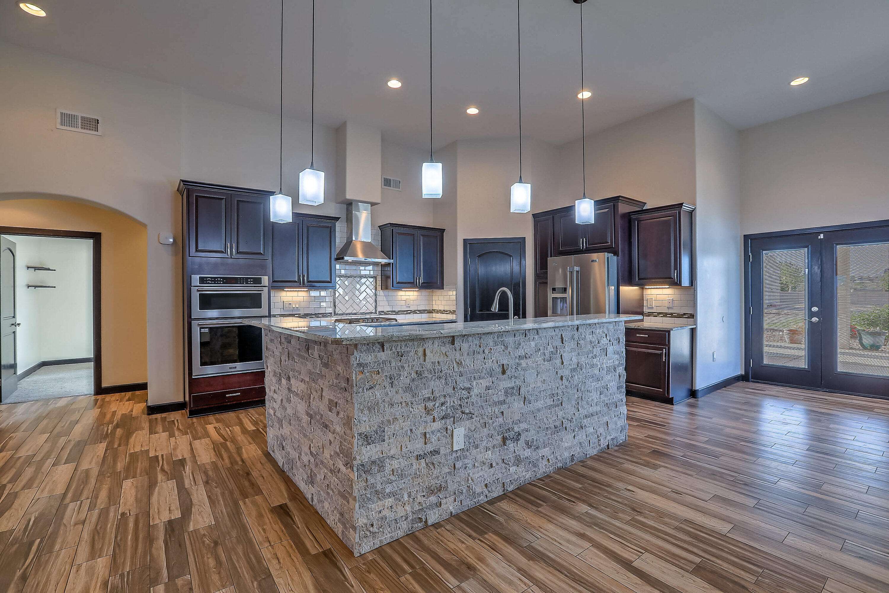 Rio Rancho, NM 87124,1797 VARGAS RD SE