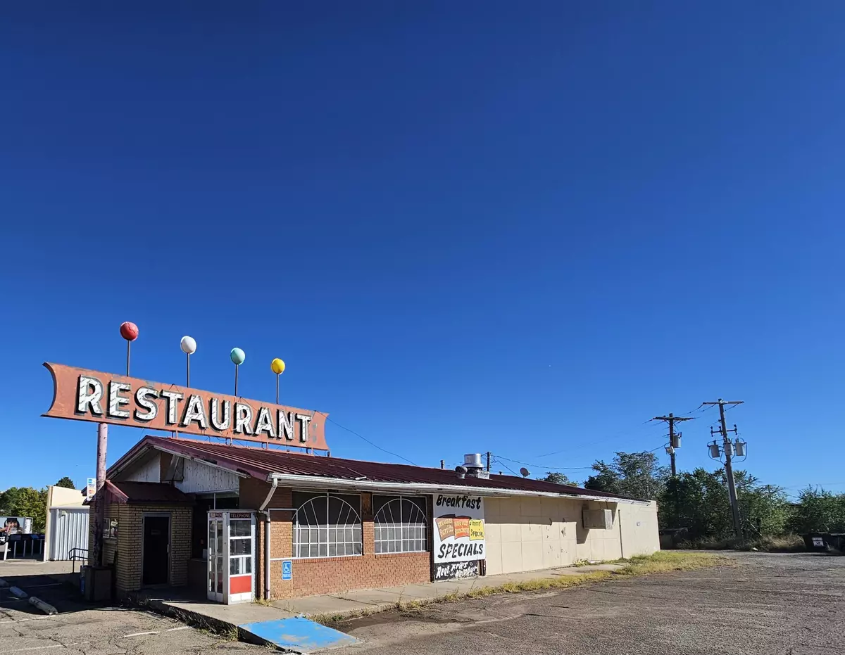 Santa Rosa, NM 88435,1124 Will Rogers DR