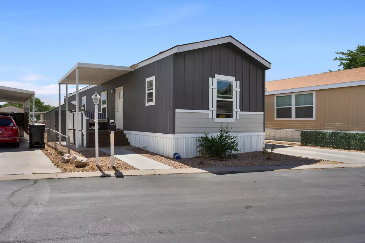 Albuquerque, NM 87123,625 Fox LN SE