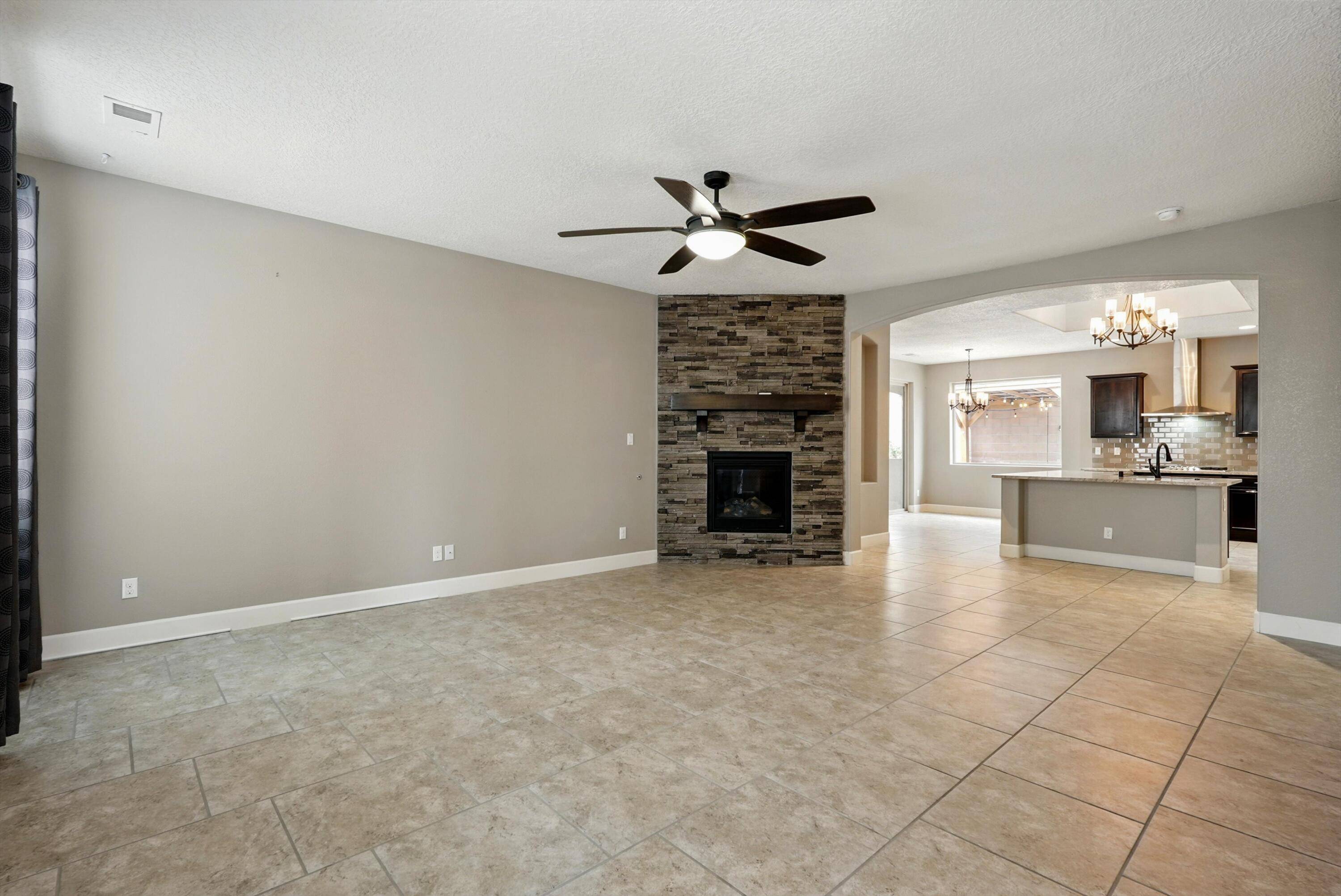 Albuquerque, NM 87114,7320 Sandmark RD NW