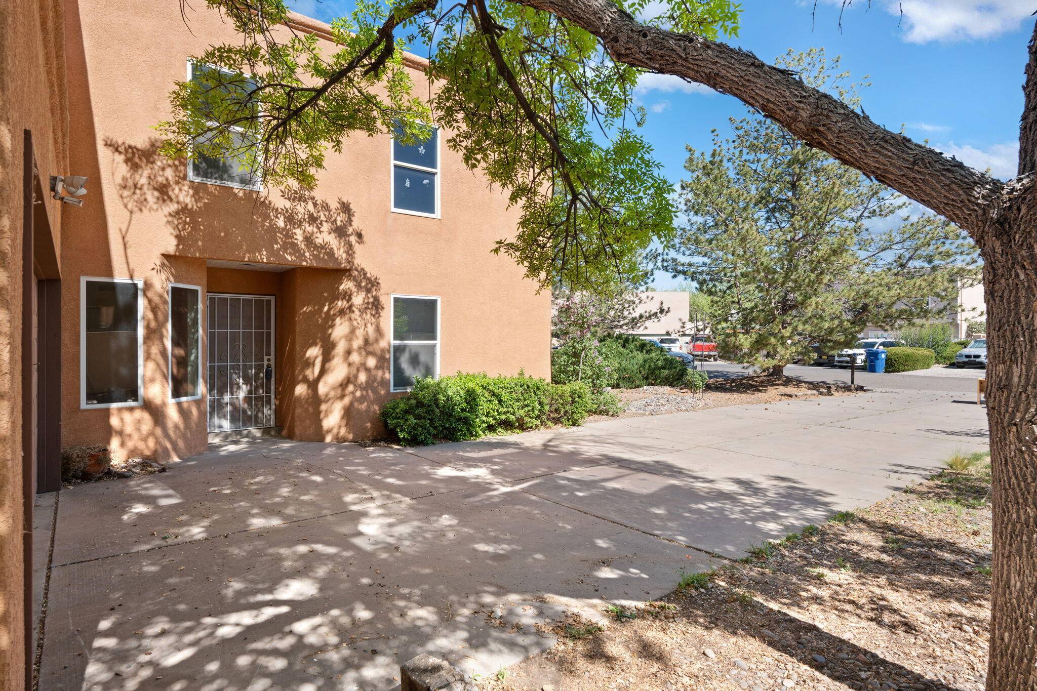 Albuquerque, NM 87107,4008 AMY KAY CT NW