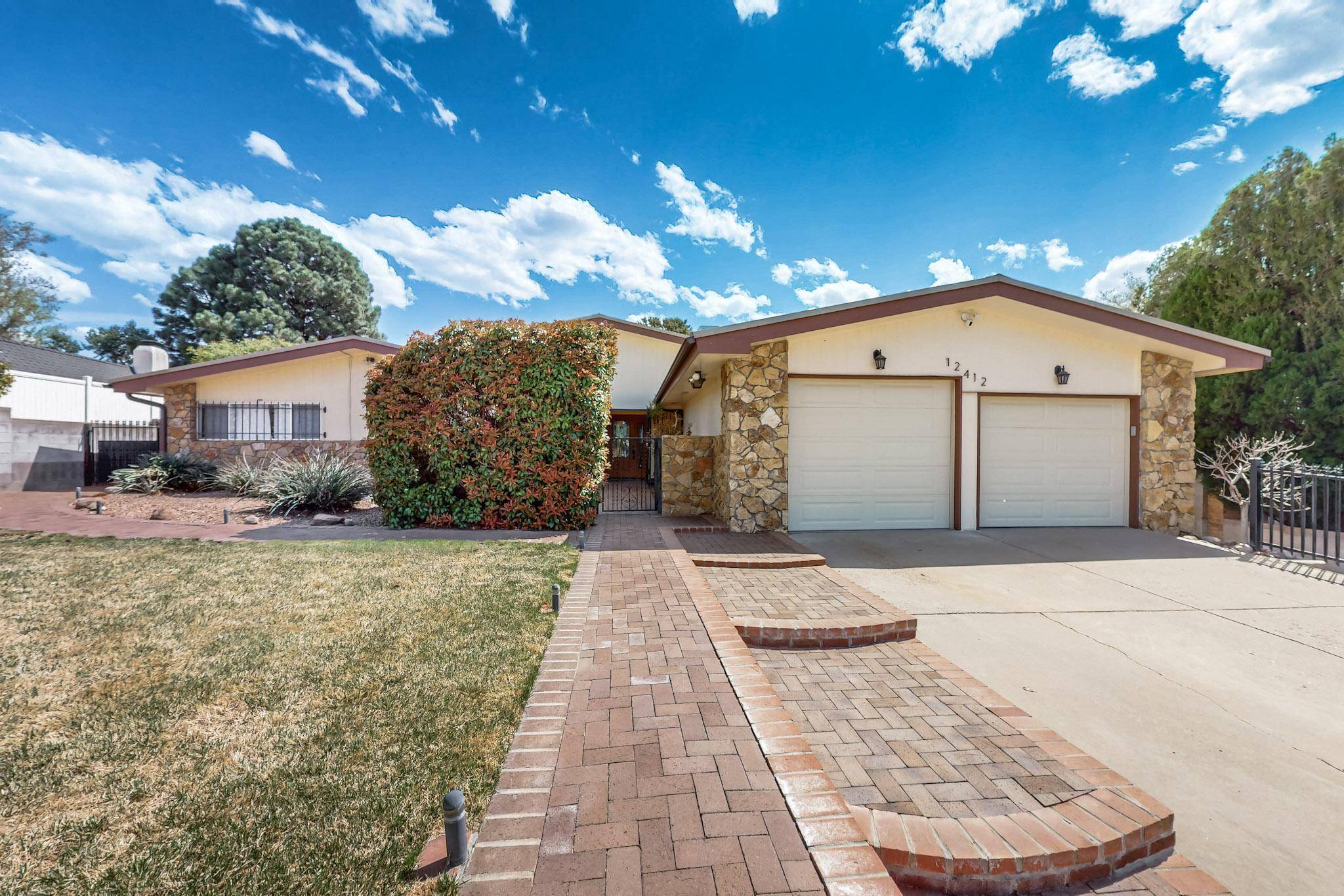 Albuquerque, NM 87112,12412 CHELWOOD TRL NE