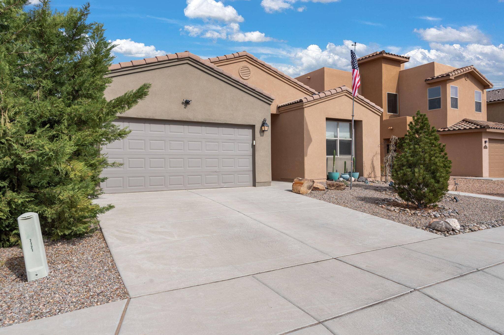 Rio Rancho, NM 87144,7125 Napoleon RD NE