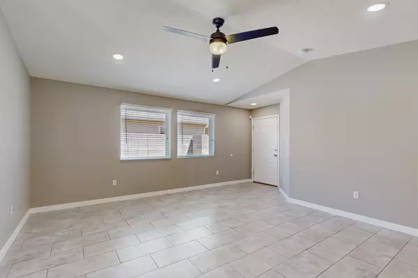 Albuquerque, NM 87123,327 ESCENA PL SE