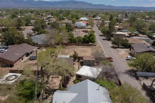 Albuquerque, NM 87107,819 Los Poblanos Ranch RD NW