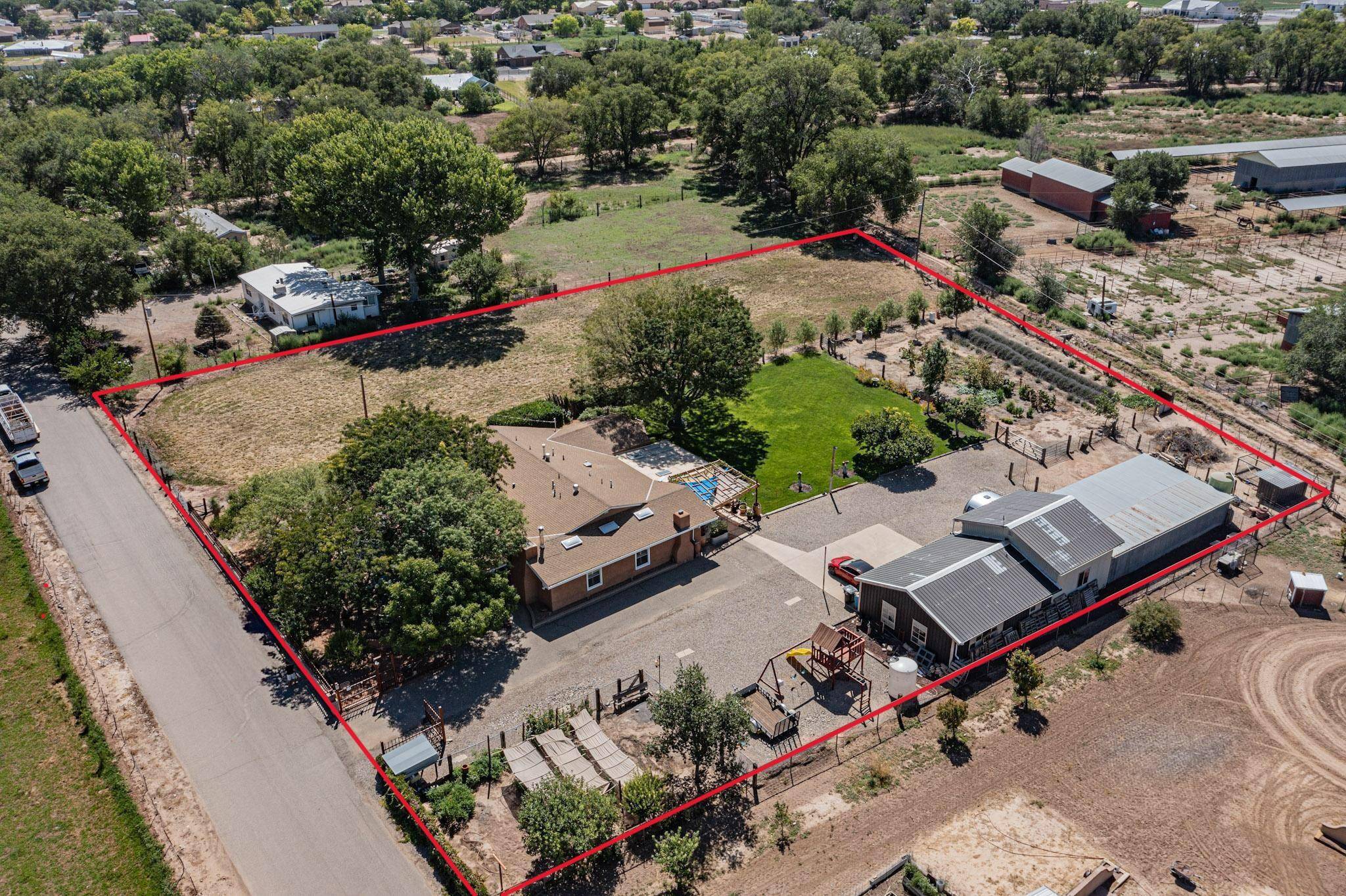 38 ELIAS RD, Los Lunas, NM 87031