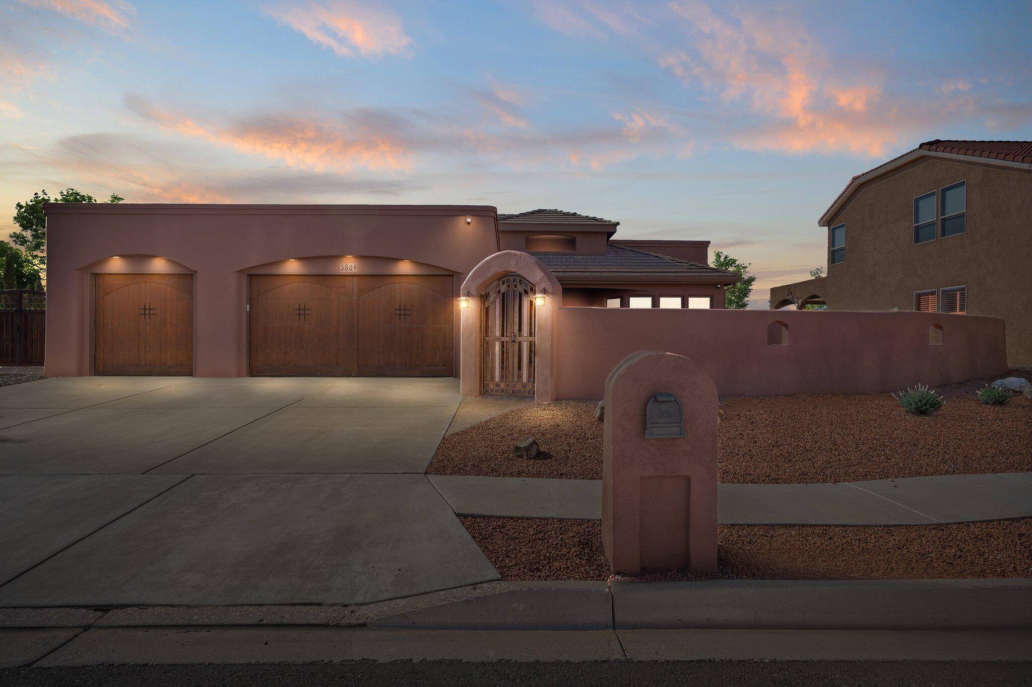 Rio Rancho, NM 87124,3809 Bay Hill LOOP SE