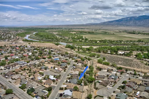 Rio Rancho, NM 87144,6274 ROADRUNNER LOOP NE