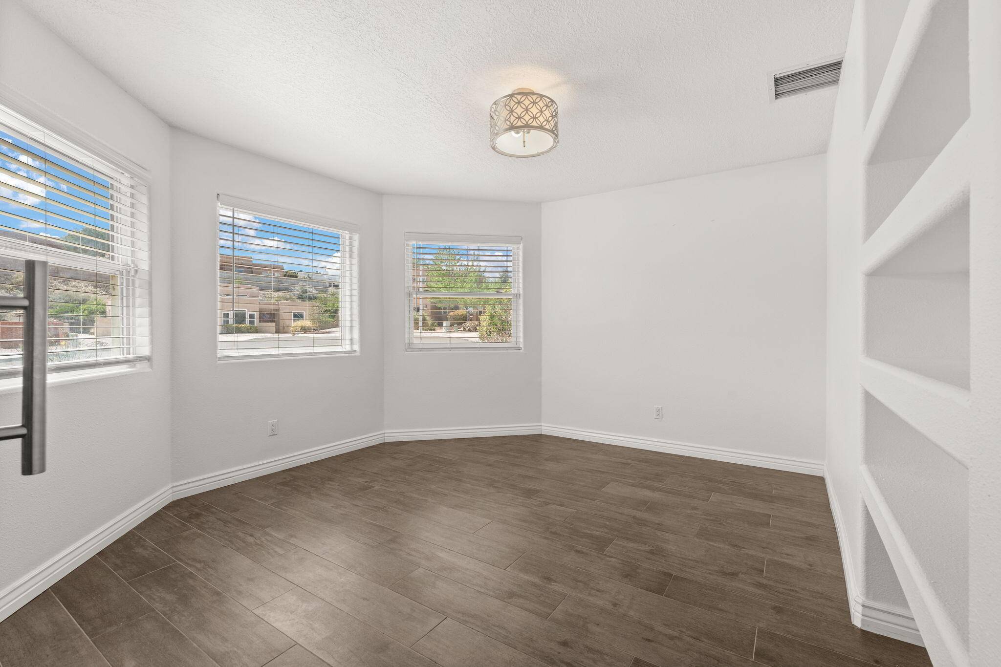 Albuquerque, NM 87114,4227 NEW VISTAS CT NW