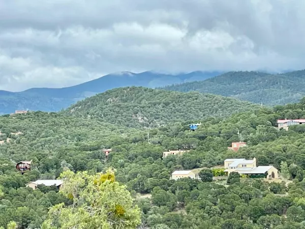 Santa Fe, NM 87501,S Summit DR