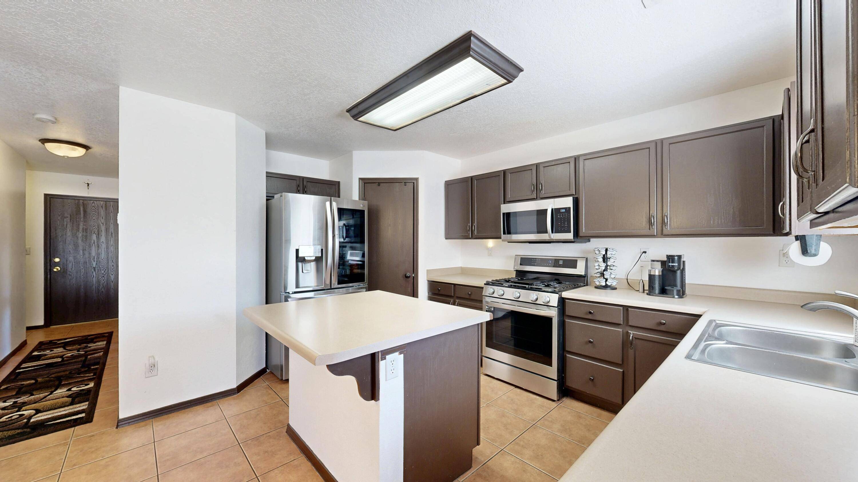 Albuquerque, NM 87114,7512 PRAIRIE FALCON AVE NW