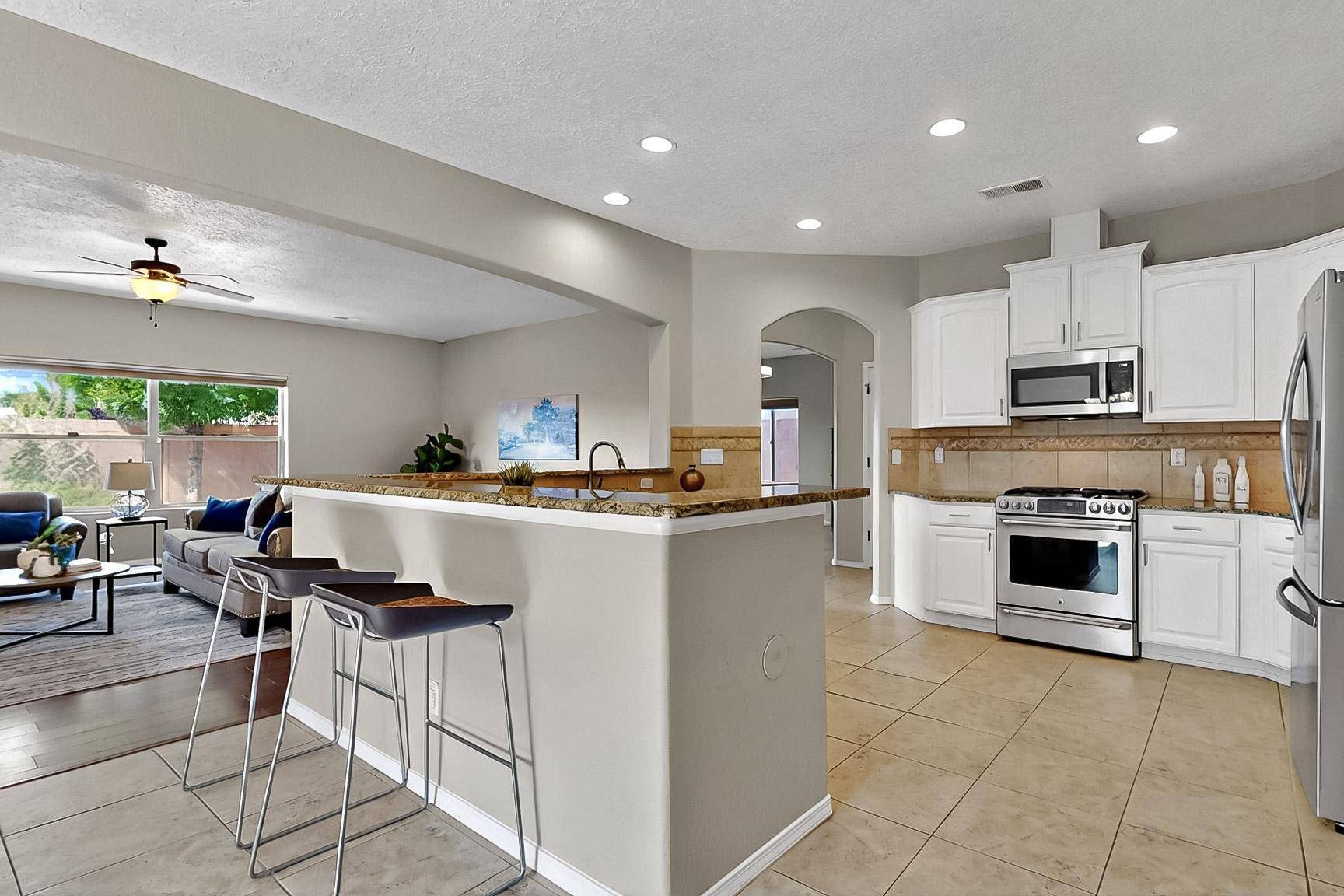 Albuquerque, NM 87123,11823 RED MILE RD SE