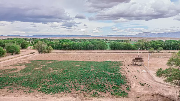 Bosque Farms, NM 87068,1208 Bosque Farms BLVD