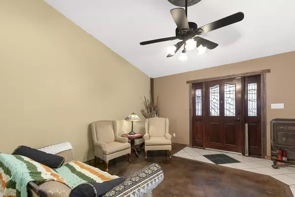 Belen, NM 87002,36 Springtime CIR