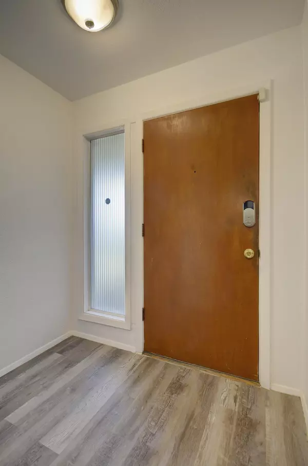 Albuquerque, NM 87110,717 TRUMAN ST NE