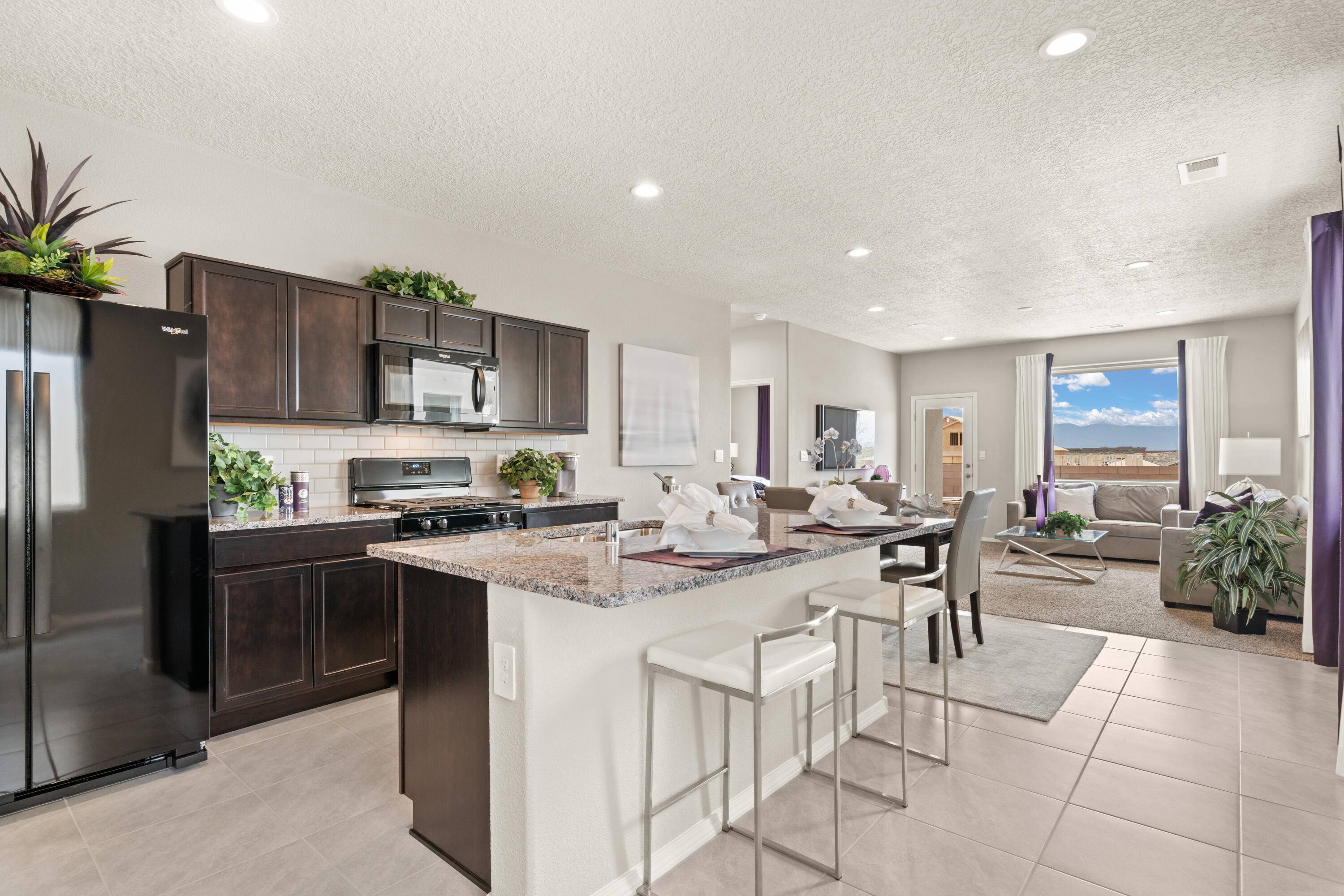 Rio Rancho, NM 87144,2442 Balcomie RD NE