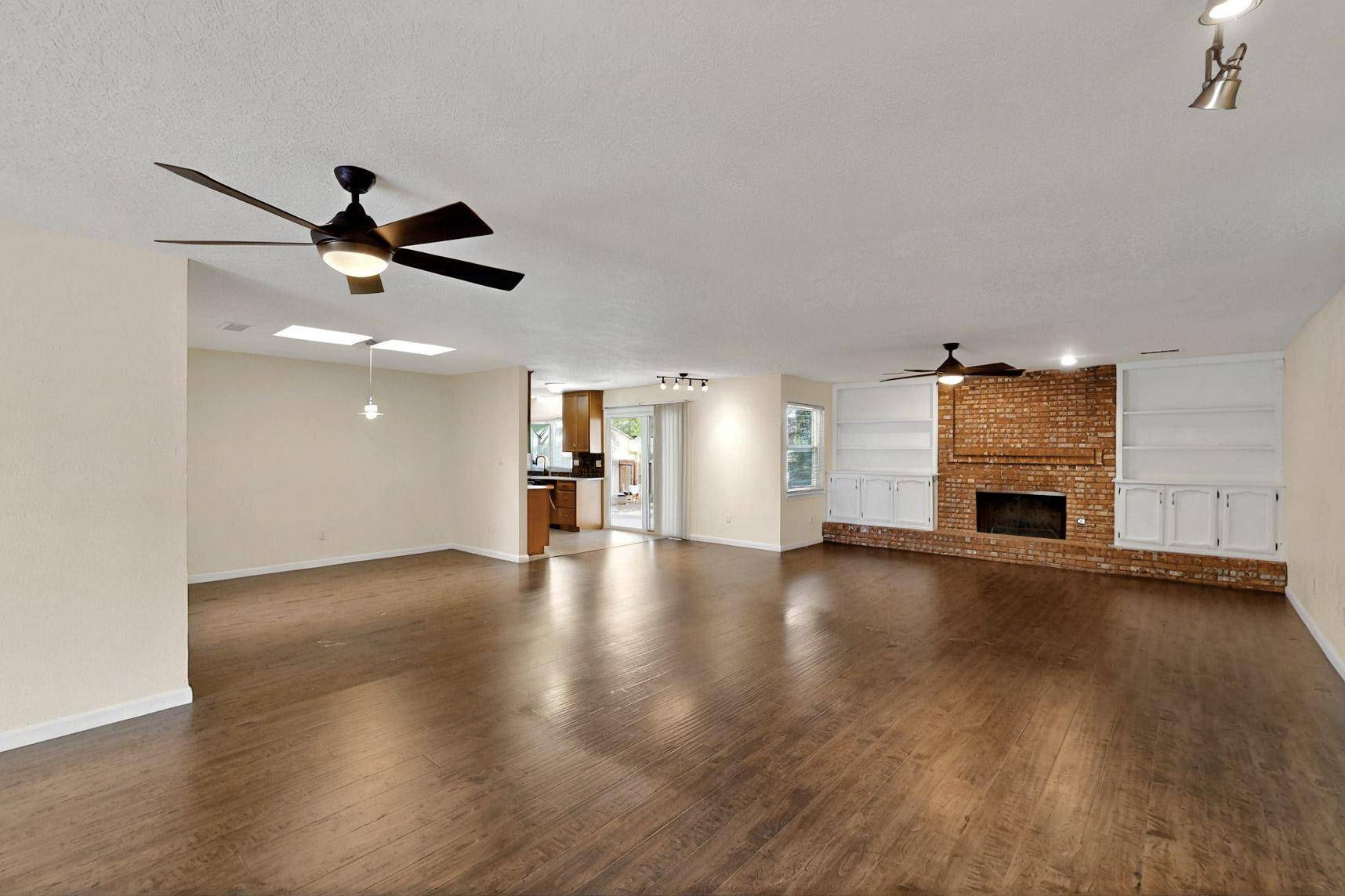 Albuquerque, NM 87109,6700 Esther AVE NE