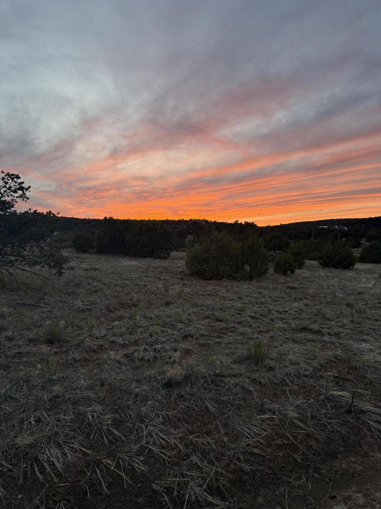 Edgewood, NM 87015,220 W Hill Ranch RD