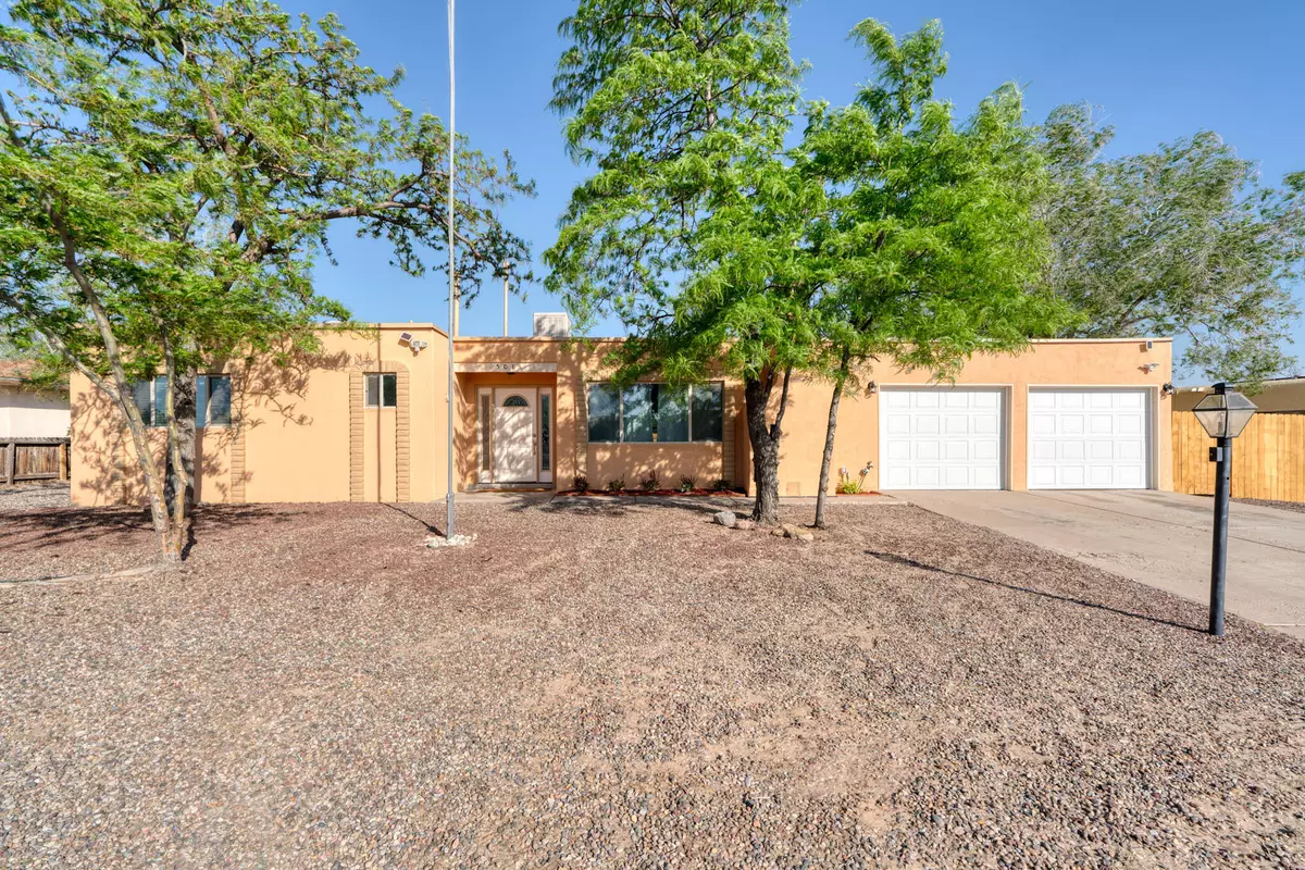 Rio Rancho, NM 87124,508 LAS MARIAS DR SE