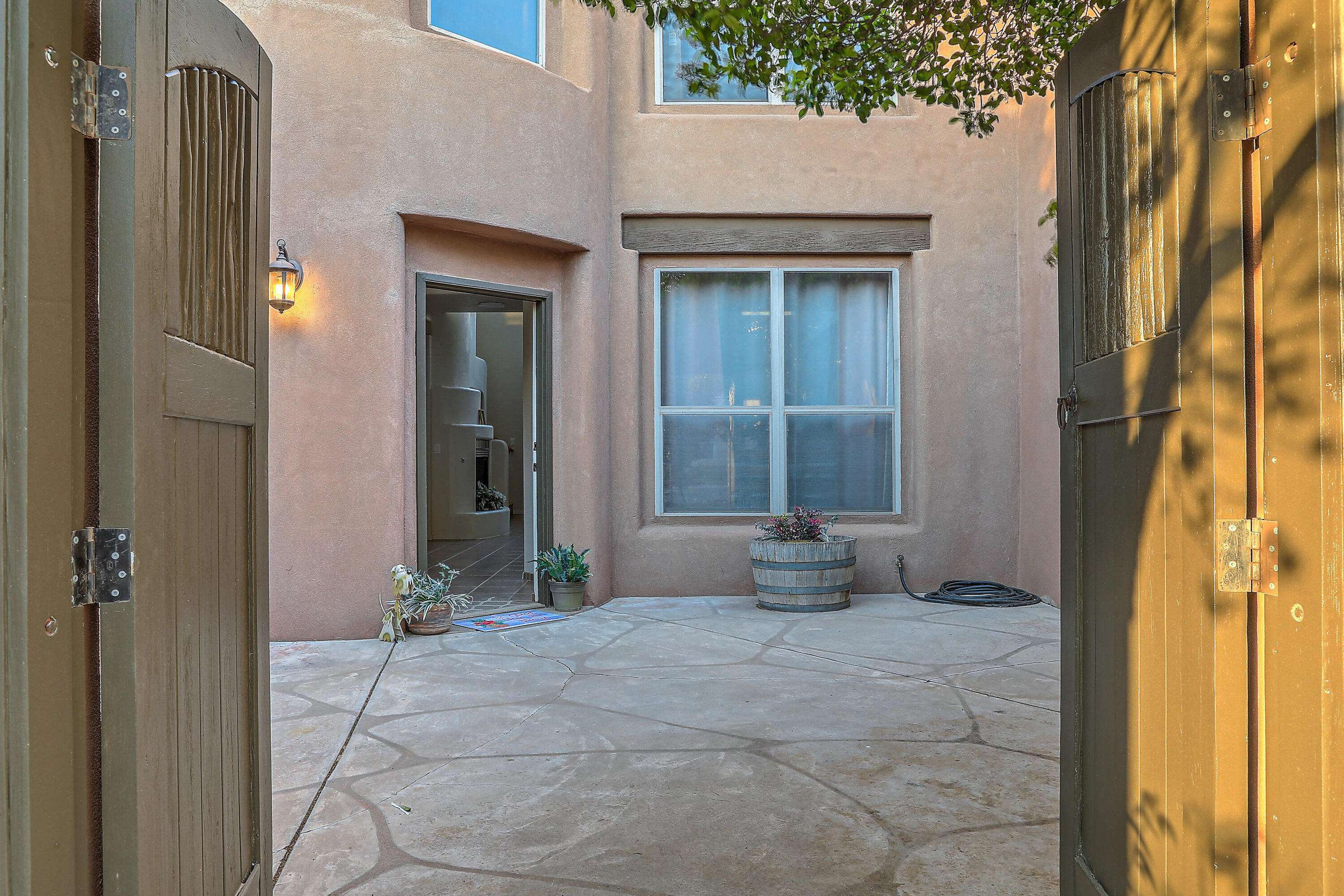 Albuquerque, NM 87114,10928 FAROLA DR NW