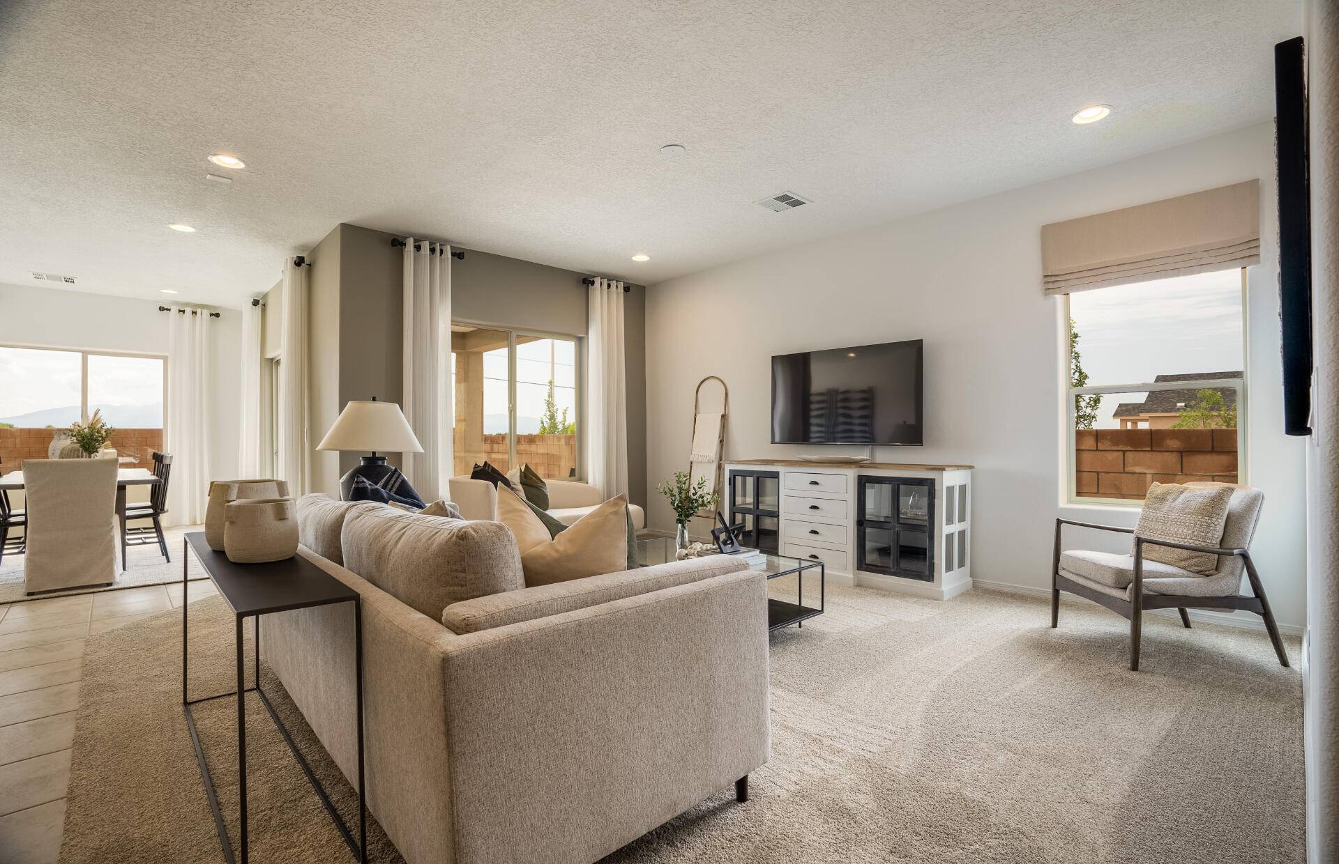 Rio Rancho, NM 87144,2166 Janet WAY NE