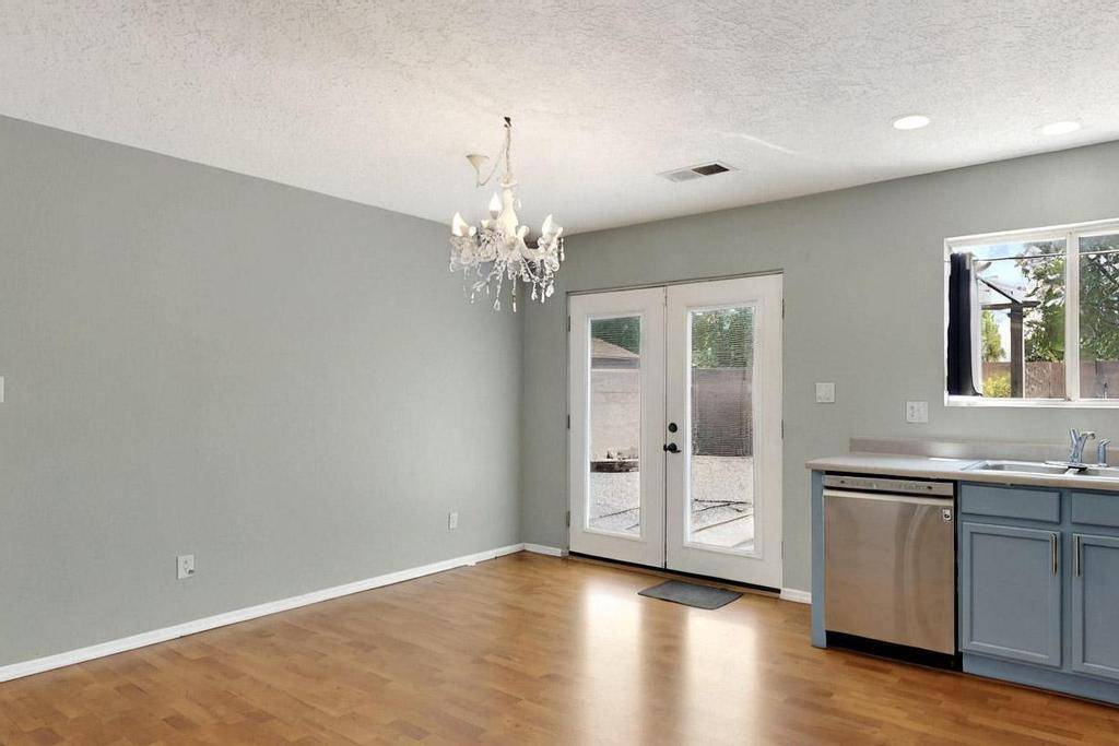 Albuquerque, NM 87123,10816 Habanero WAY SE